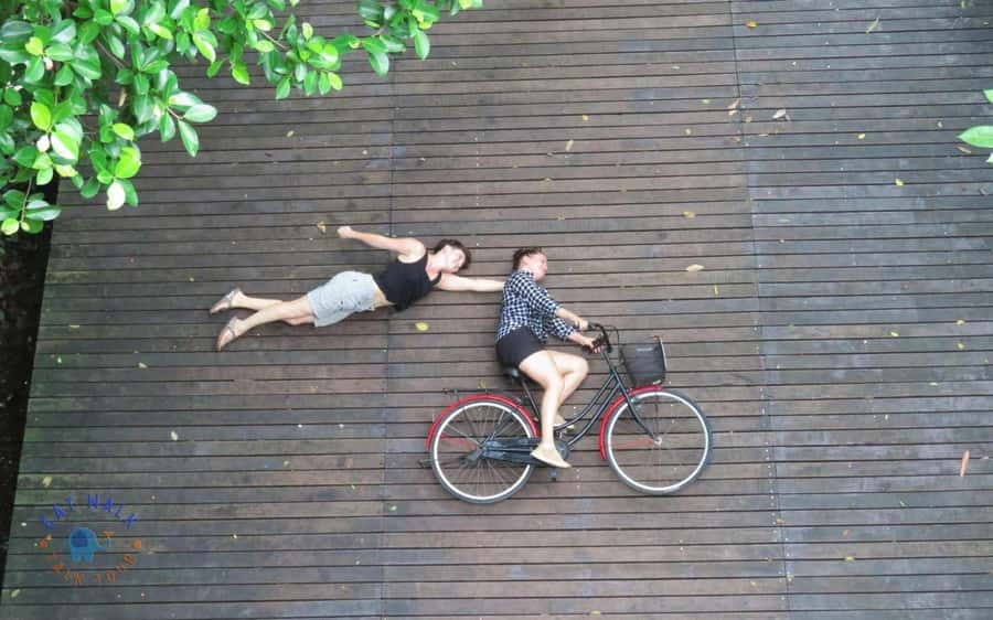 Explore Bangkok jungle by bike, kayak & boat - small group - Weekend snacks and the floating market