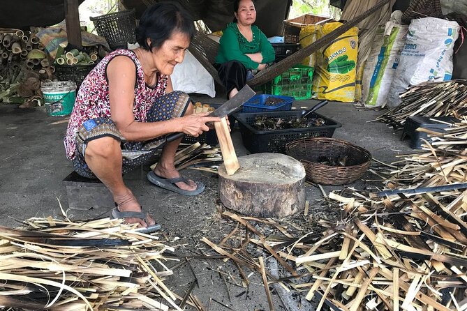 Explore local livelihood & countryside (Half-Day Cycling Tour) - A 20-minute visit at Ek Phnom