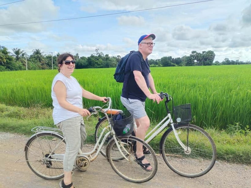 Explore the Village &Countryside By Bicycle-Half Day Morning - Meeting village families and seeing a traditional home