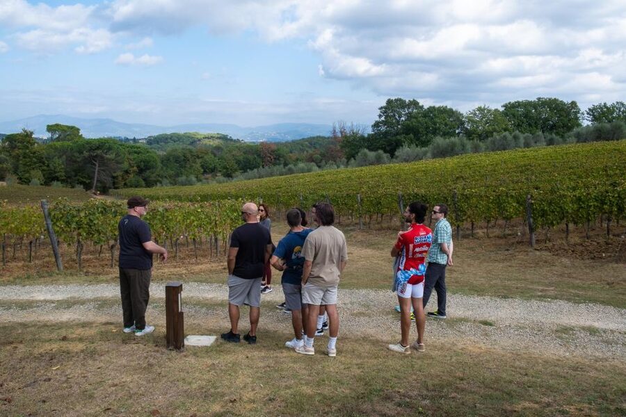 Florence: Chianti E-Bike Tour with Tuscan Lunch & Winery - Starting in Oltrarno, Florence