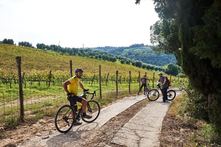 Florence: Chianti E-Bike Tour with Tuscan Lunch & Winery - Why the e-bike changes the experience