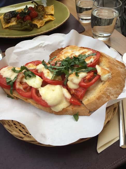 Florence: Chianti E-Bike Tour with Wine Tasting and Lunch - What to bring and what to wear