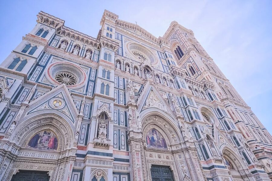 Florence:E-Bike City Tour with stop at Piazzale Michelangelo - The downhill return through parks and villa-lined roads
