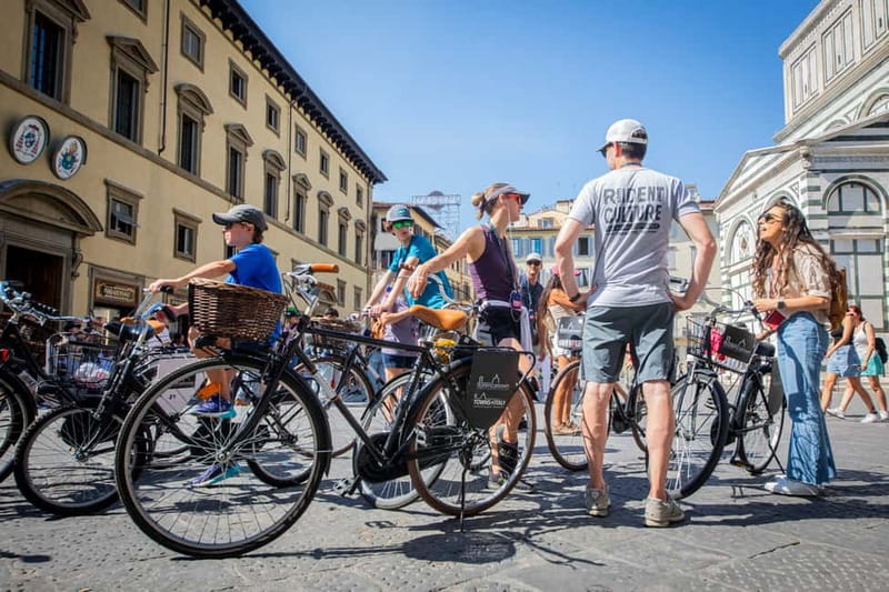 Florence: Guided Bike Tour in Small Group - Santa Croce: an atmospheric first stop