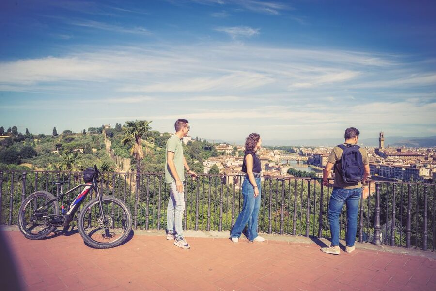 Florence: Guided Electric Bike Tour with Gelato - Starting near the Uffizi Museum