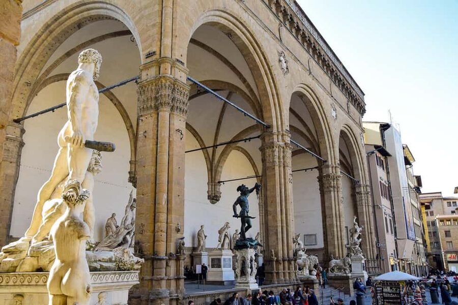 Florence Medici Bike Tour – Cycle Through History and Power - Meeting at Via de Martelli, 33R