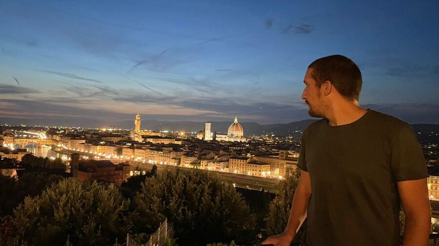 Florence: Night Tour by Electric Bike - Who should book this night ride?