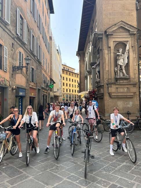 Florence: Untold Small Group Bike Tour - The Duomo area and Renaissance personalities