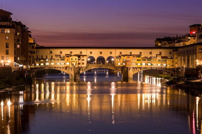 Florence Vintage Bike Tour–guided, small group or private option - Renaissance bridges and the Oltrarno