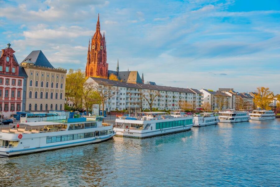 Frankfurt: Guided Bike Tour - Römer, cathedral, and the rebuilt Old Town