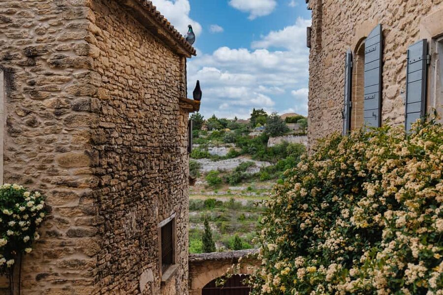 From Aix-en-Provence: Luberon Region E-Bike Full-Day tour - Starting in Aix at 8am