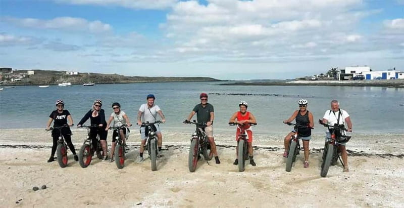 From Corralejo: Fuerteventura Guided E-Bike/E-scooter Tour - Sand tracks, fat tyres, and the coast back to Corralejo