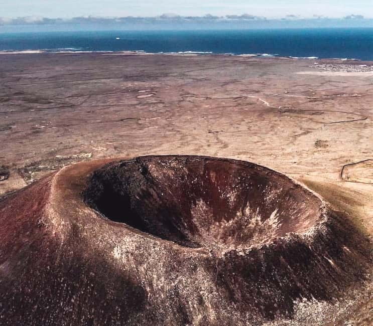 From Corralejo: Fuerteventura Guided E-Bike/E-scooter Tour - Getting comfortable before the volcanic tracks