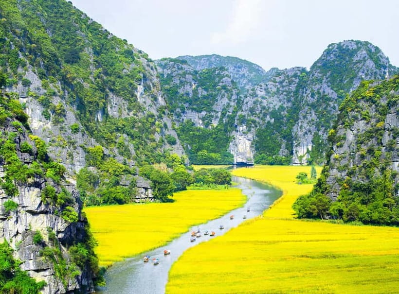 From Hanoi: Hoa Lu, Tam Coc, Mua Cave & Cycling in Ninh Binh - Leaving Hanoi for Ninh Binh