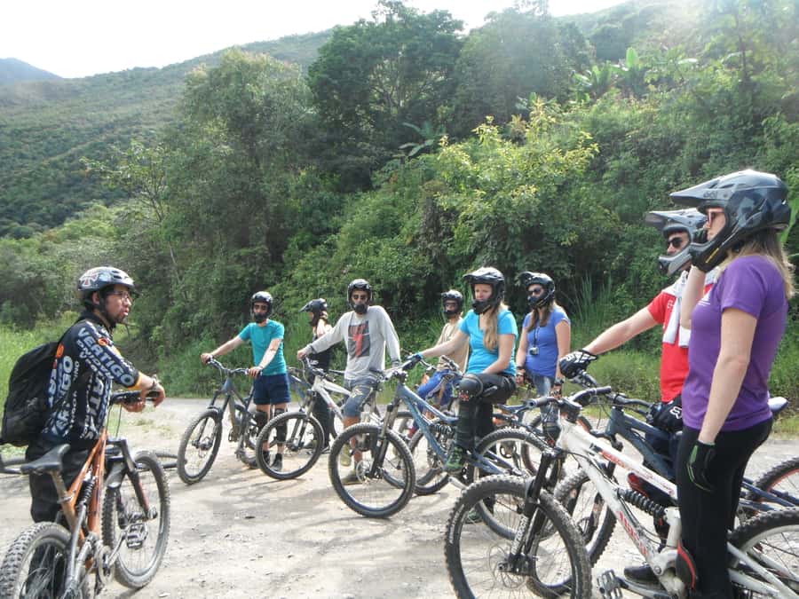 From La Paz: The World's Most Dangerous Road Biking Tour - The return bus is the least exciting part