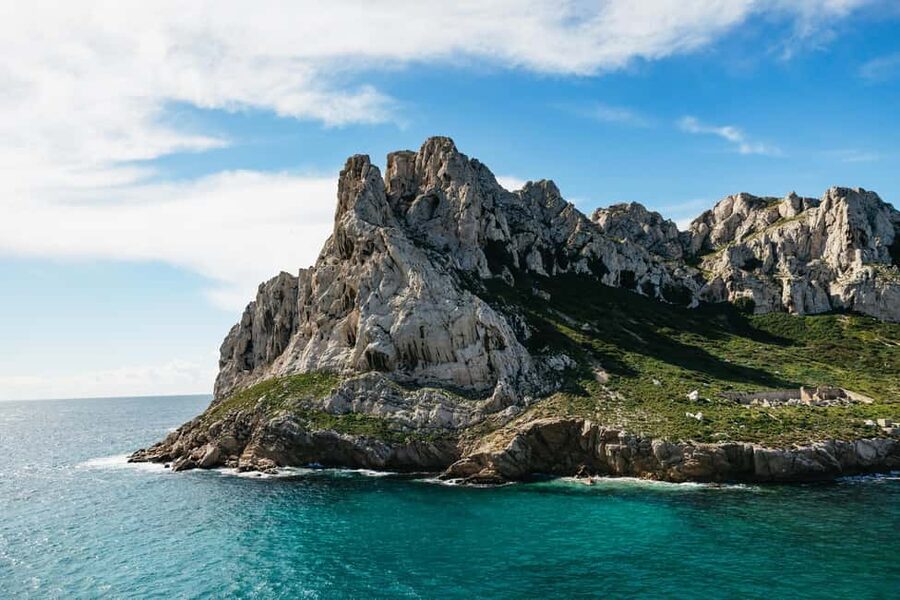 From Marseille: Guided E-Bike Tour to Calanque de Sormiou - Guides who make the difference