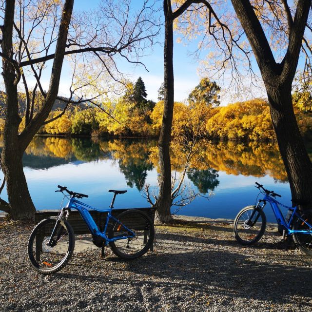 From Queenstown: 'Valley of the Vines' Wine and Bike Tour - Queenstown to Arrowtown: a useful start to the day
