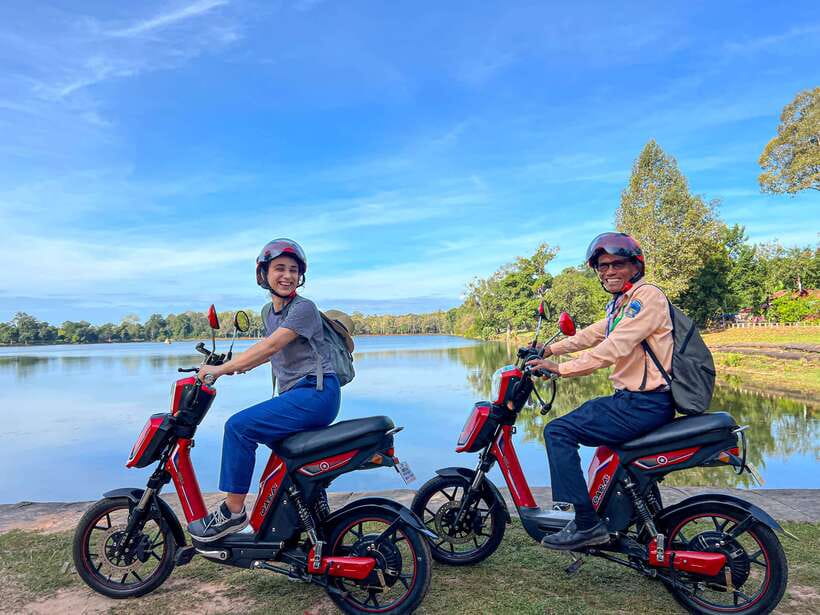 From Siem Reap: Angkor Wat Sunrise and Temples E-Bike Tour - The 4:40 am start and Angkor Wat sunrise