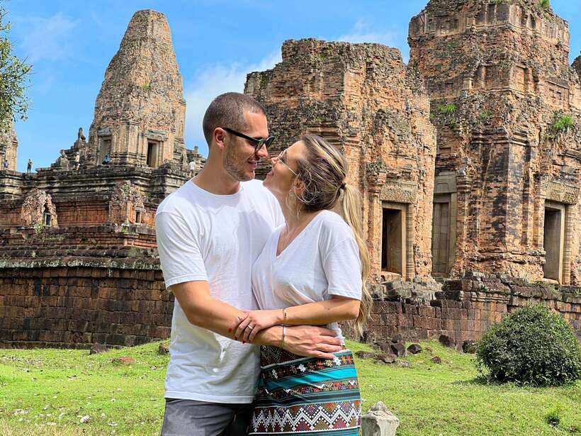 From Siem Reap: Angkor Wat Sunrise and Temples E-Bike Tour - The local market and a taste of everyday Cambodia