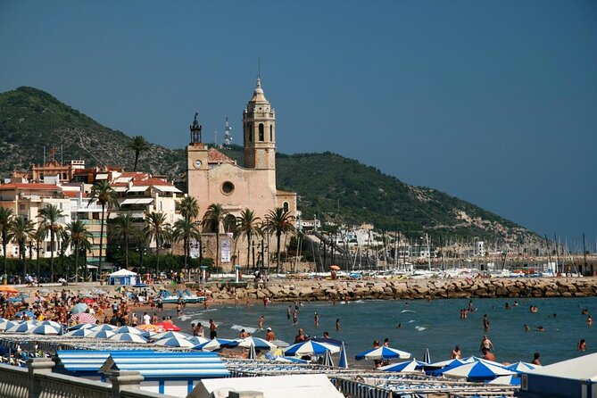 From Sitges: Bike Tour and Winery Visit with Free Hotel Pick Up. - The five details that matter most