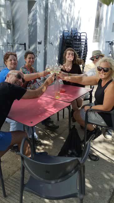 From Sitges: Cycling Tour with Winery visit and Tasting - Pickup in Sitges and the 30-minute ride inland