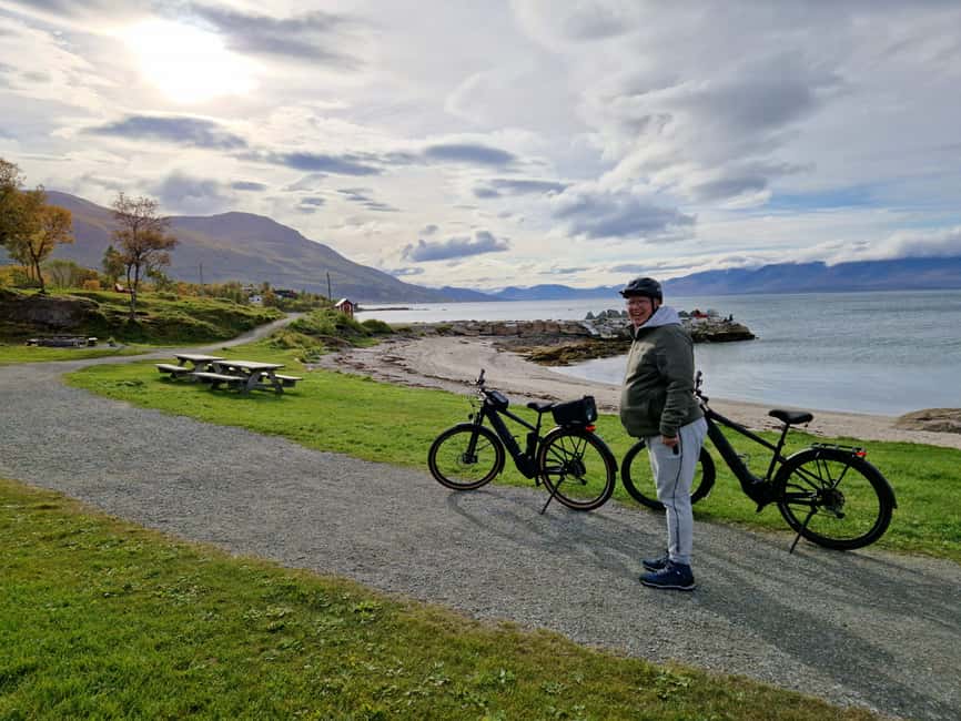 From Tromsø: Tromsø Highlights & History Tour With E-Bike - Tromsø and Polaria: a quick city introduction