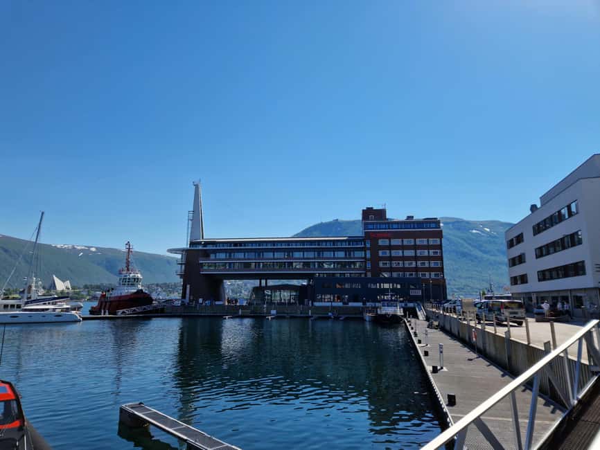 From Tromsø: Tromsø Highlights & History Tour With E-Bike - Telegrafbukta brings the best scenic pause