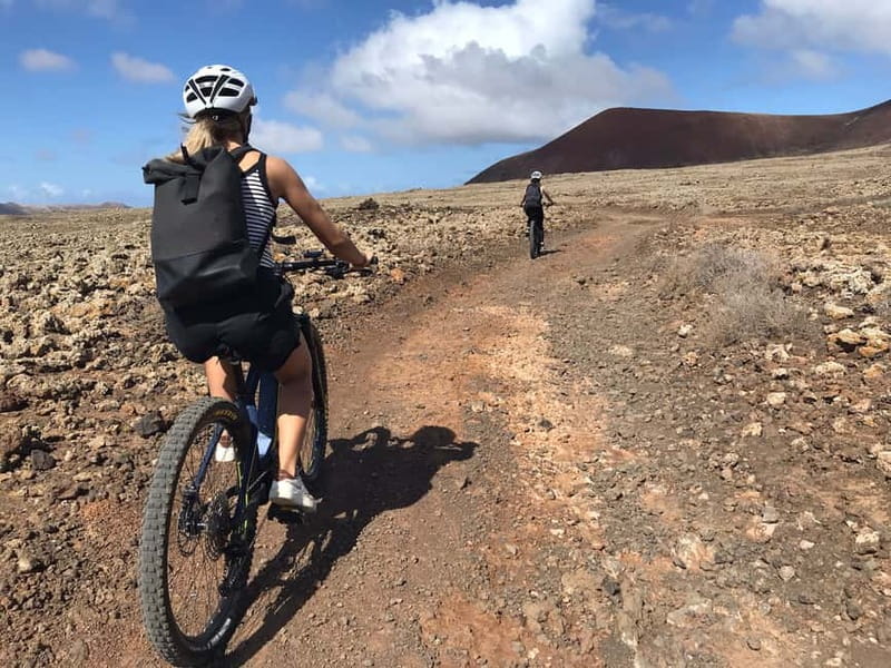Fuerteventura North: PREMIUM E-bike guided tour - Starting at Acua Water Park in Corralejo
