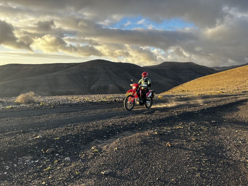 Fuerteventura south: enduro trips on motocycle/lic. B,A1&2,A - Gravel Roads, Sand, Rock, and Open Views