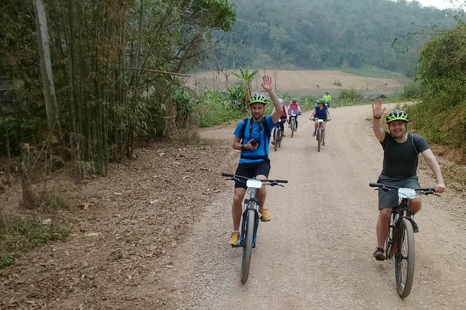 Full Day Cycling Amazing Chiangrai countryside and the White temple - Starting at 8:30 with a proper bike fitting