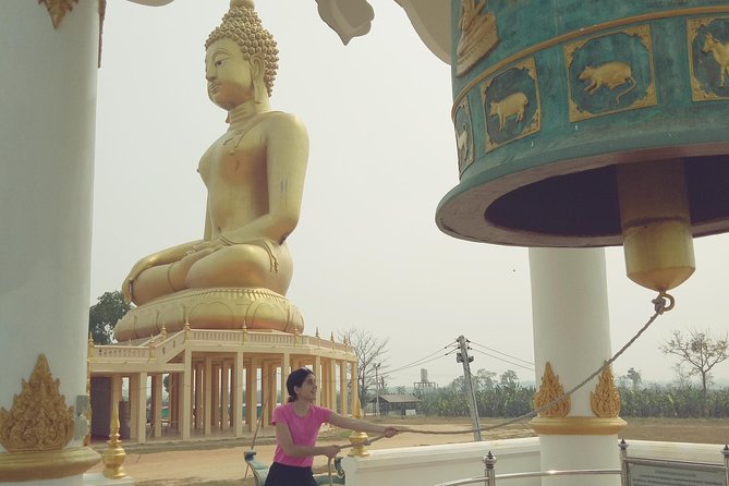 Full Day Cycling Amazing Chiangrai countryside and the White temple - What the guide adds to the experience