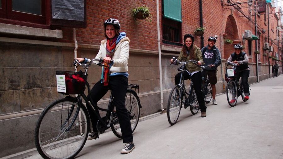 Full-Day Shanghai Classic Bike Tour - People’s Square and the Shanghai Museum