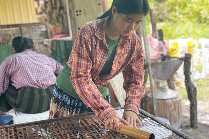 Full day tour by bicycle & tuk tuk,bamboo train,bat cave,villages - Phnom Sampov’s caves, views, and bats