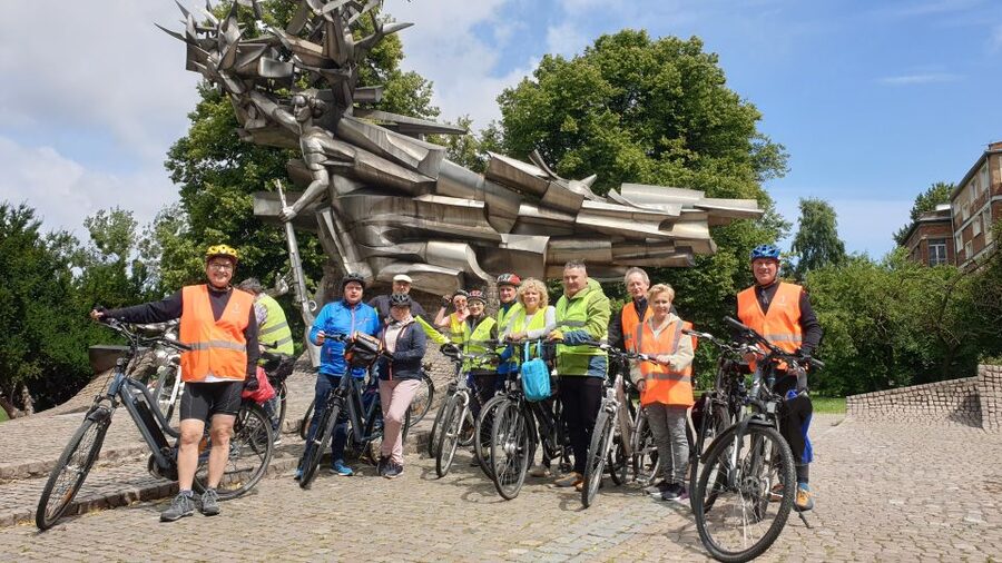 Gdańsk: Highlights Bike Tour - Low Town, canals, and old seventeenth-century forts