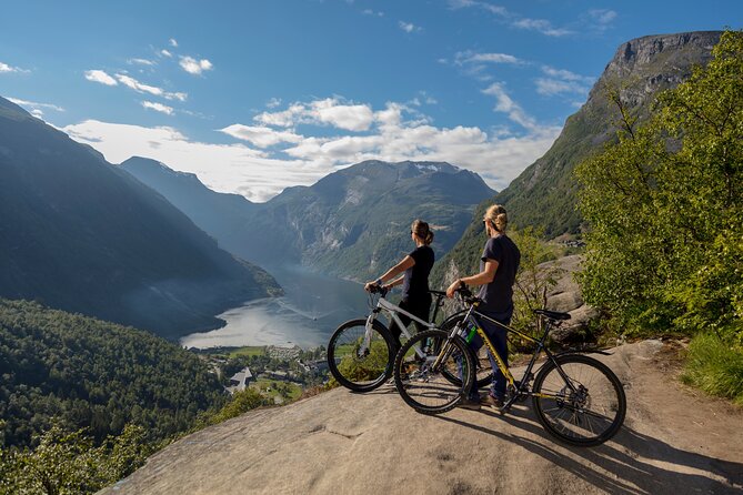 Geiranger: Sky to Fjord Downhill Biking Adventure - The ride in five useful facts