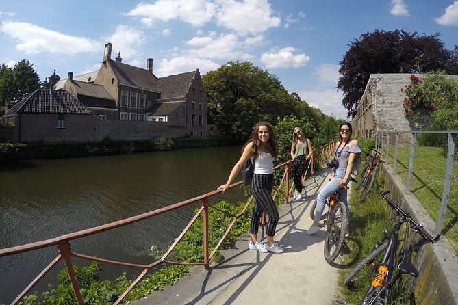 Ghent Bike Tour Off-the-beaten-track - Why a bicycle works so well in Ghent