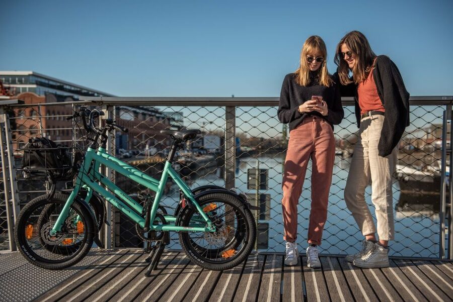 Ghent: City Highlights and Hidden Gems Guided Bike Tour - How Tim shapes the experience