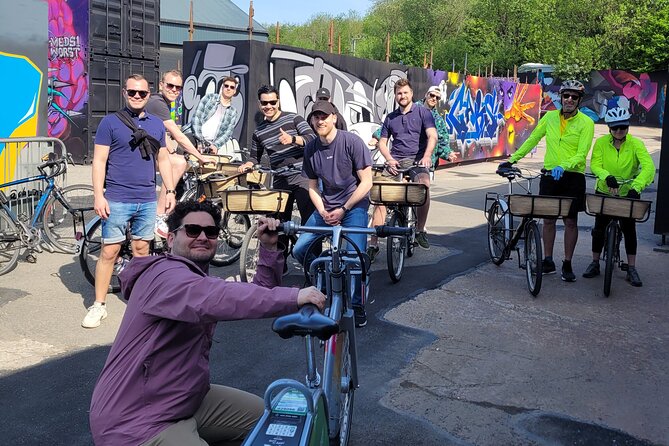 Glasgow Highlights Bike or Ebike Tour - Starting at Washington Street with a useful city overview