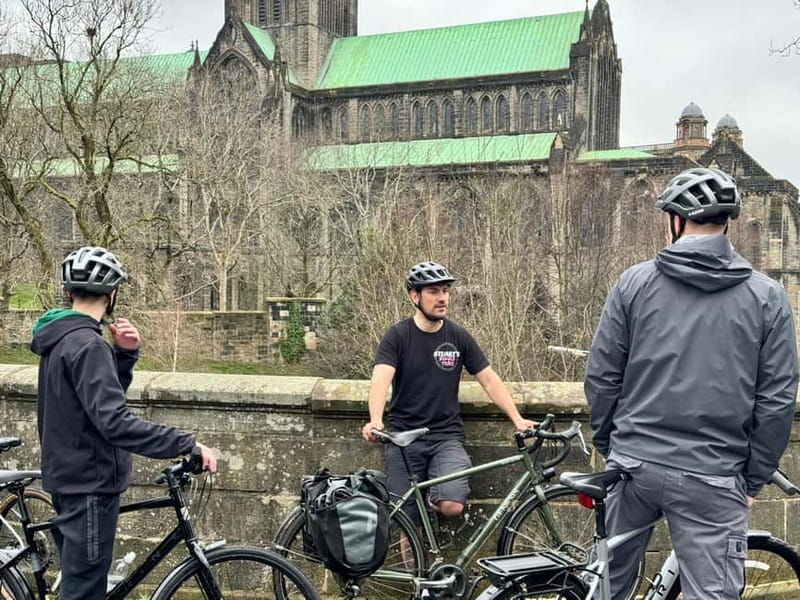 Glasgow: The Essential Glasgow Bike & E Bike Tour - Firhill, the Kelvin Walkway, and the University