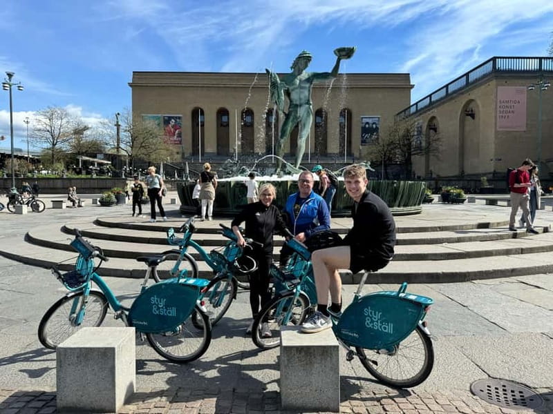 Gothenburg: City Highlights Bike Tour with Transfer - A two-and-a-half-hour introduction to Gothenburg