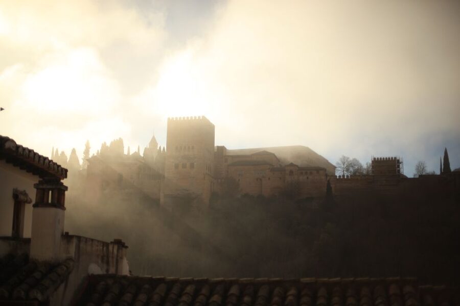 Granada: Albaicin and Sacromonte E-Bike Tour - Key points to know before you ride