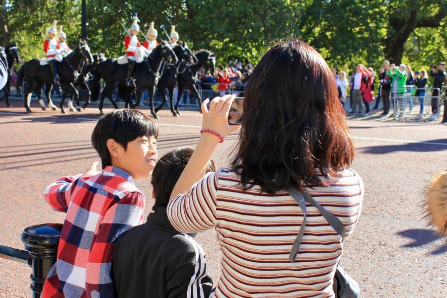 Grand London Half-Day Bicycle Tour - Buckingham Palace and the Changing of the Guard