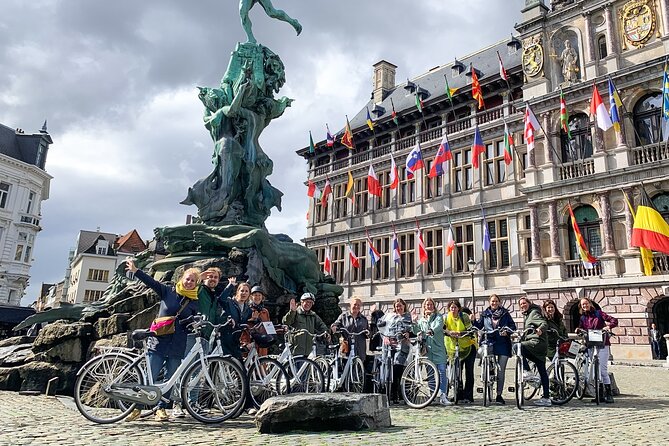 Guided Bike Tour: 2 Hours Highlights of Antwerp - Het Steen and the Scheldt riverfront