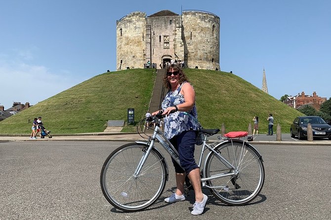 Guided Bike Tour in York - Treasurer’s House and York’s famous ghost story