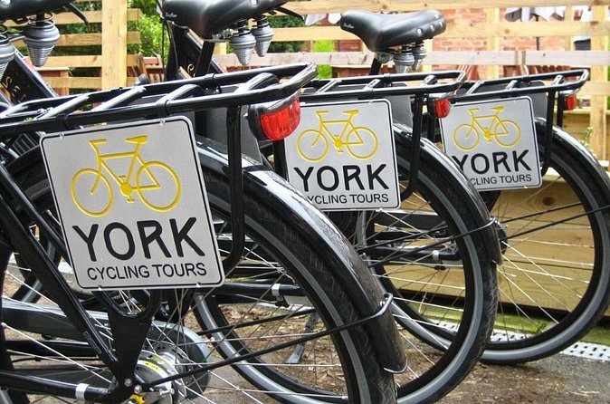 Guided Bike Tour in York - York City Walls and Micklegate Bar
