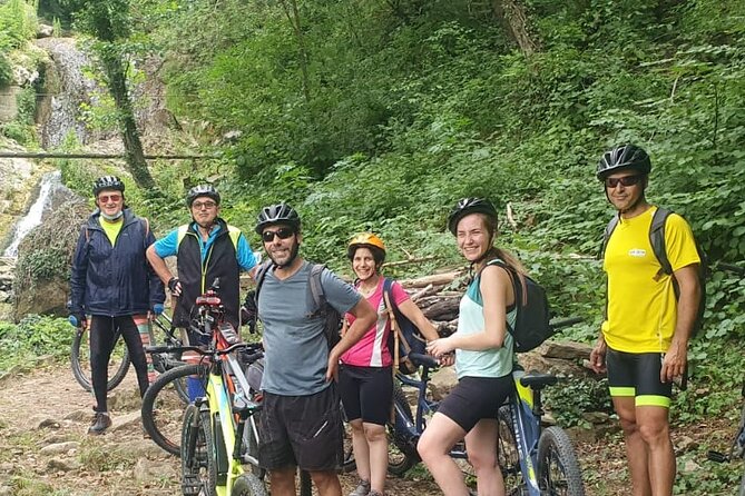 Guided E-bike Tour in Bologna with aperitif - Along the Reno and through Parco della Chiusa