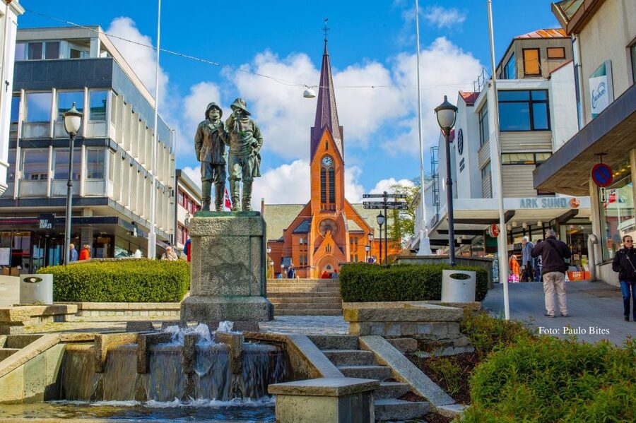 Guided E-Bike Tour in Haugesund: city, vikings, Rising Tides - The quick facts that matter most