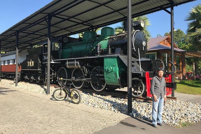 Half-day E-bike Nam Phrae (hilly, fully paved roads, GUIDED) - Villages, Rice Fields, and the Pace of the Morning