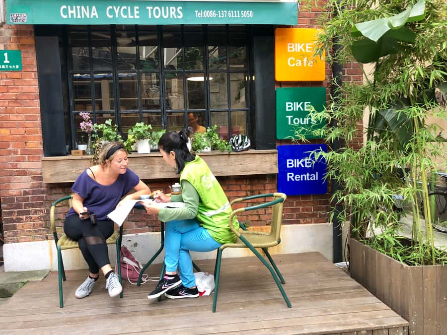 Half-Day Old Shanghai Small Group Bike Tour (Day & Night) - Is $88 good value?
