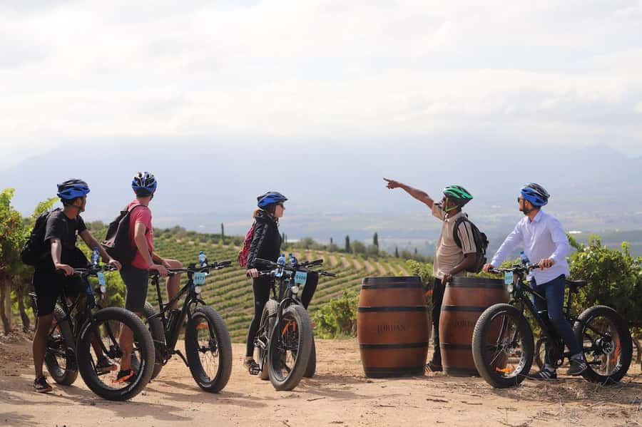 Half-Day Winelands E-Bike Tour with Wine Tasting - Leaving Cape Town for the Winelands